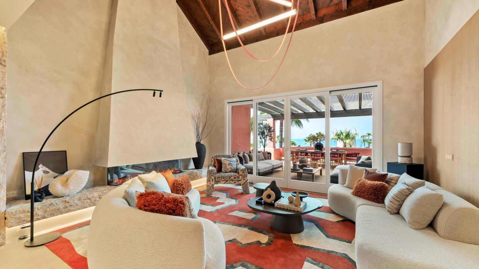 Vacation Marbella I The Signature Penthouse, Sea View, Sauna, Private Heated Jacuzzi, Cutting-edge Amenities Сasa de vacaciones *